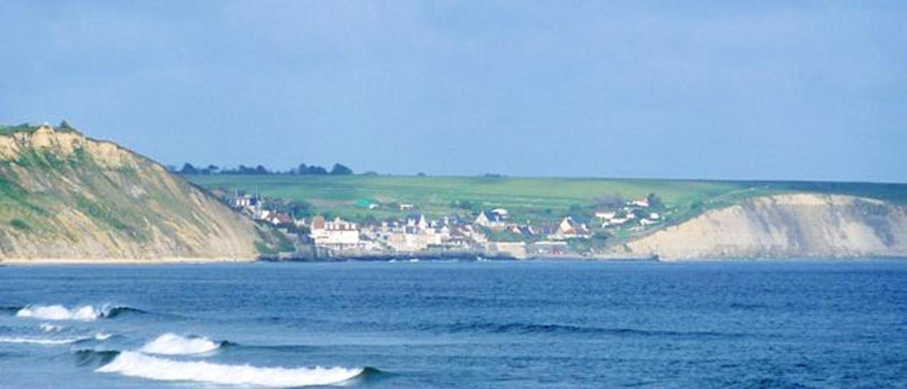 Corneville-sur-Risle Maison Spacieuse Avec Vue Sur La Mer A Arromanches Les Bains 빌라 외부 사진